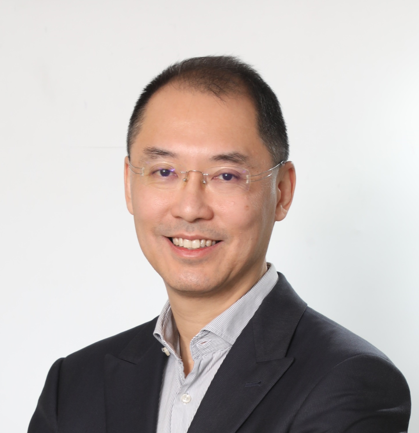 Dr. Kelvin LEUNG