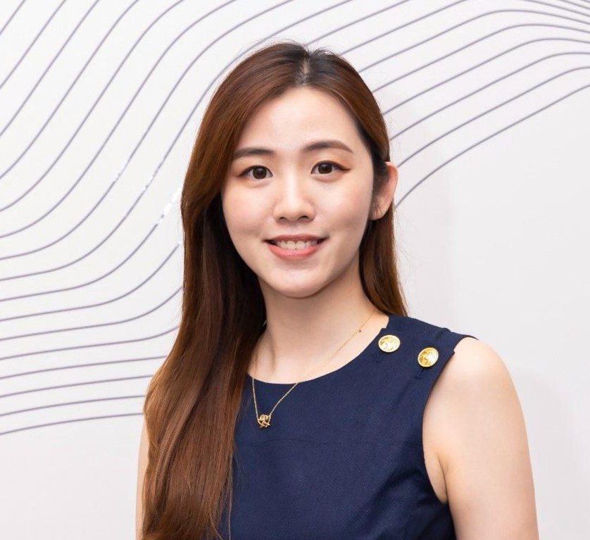 鄭婷蔚小姐