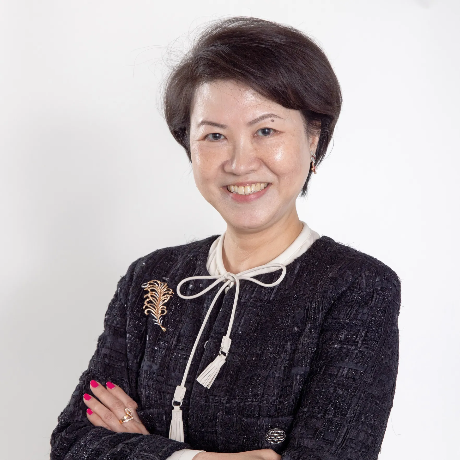 林洁贻女士，MH，JP，FCILT，FHKIM